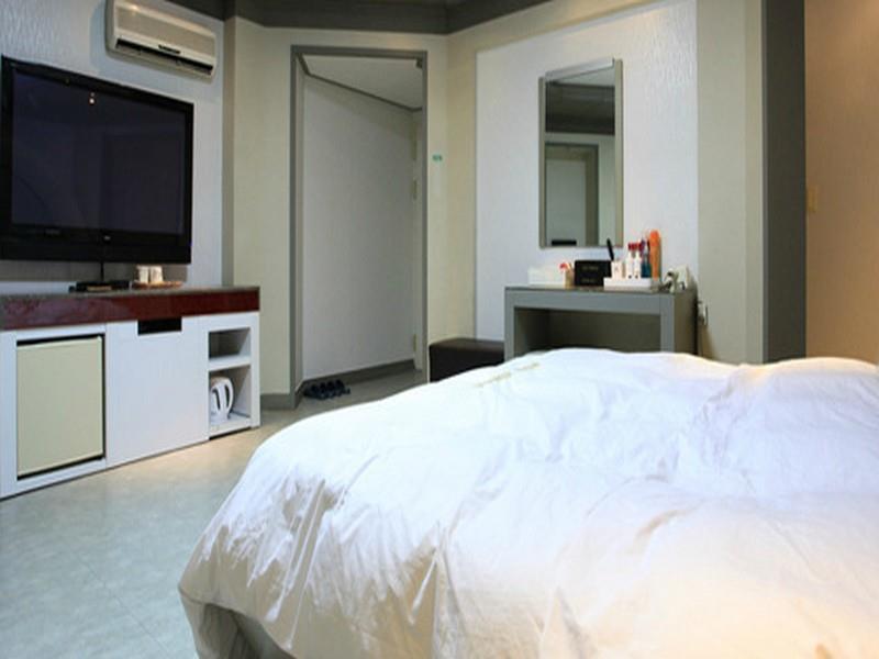 Hotel Tate Сувон Екстериор снимка