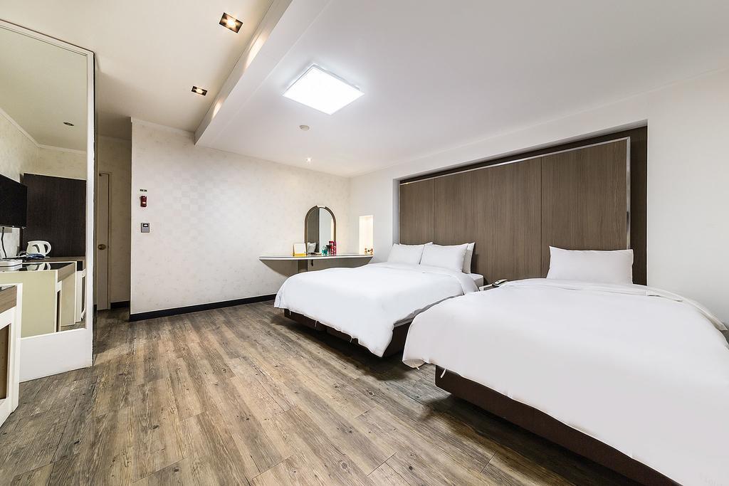 Hotel Tate Сувон Екстериор снимка