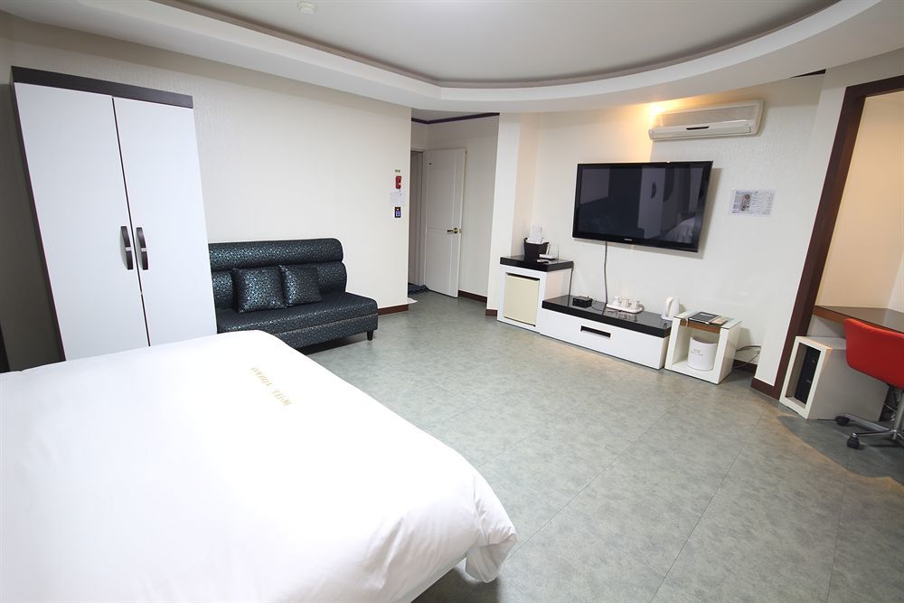 Hotel Tate Сувон Екстериор снимка